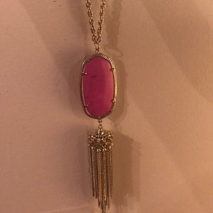 Kendra Scott necklace